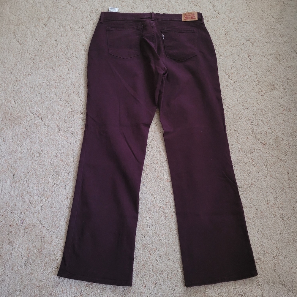 Levi's 505 Straight Leg Jeans in Deep Burgundy - Picture 5 of 7